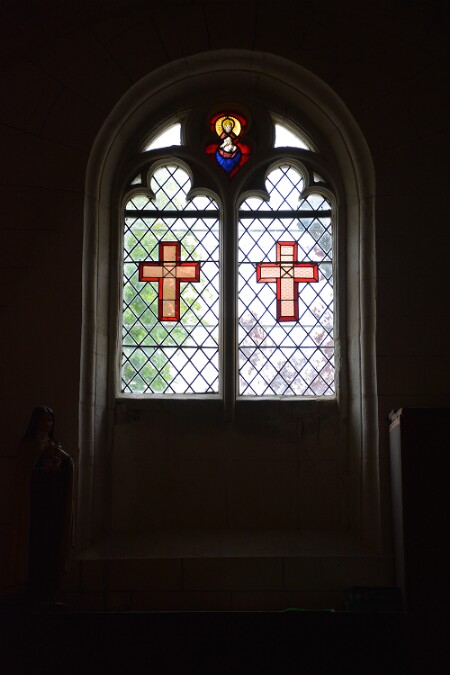 Vitrail de l'église Saint-Secondin de Molineuf - baie 3