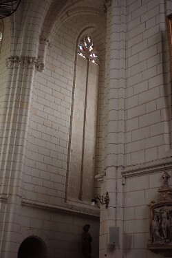 Vitrail de l'église Saint-Jean-Baptiste de Montrésor - baie 10