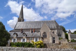 Vitraux de l'église Saint-Vincent de Cour-sur-Loire