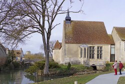 Vitraux de la chapelle Saint-Roch d'Issoudun